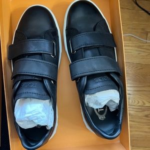 Tods black Velcro sneaker/loafer - new in box